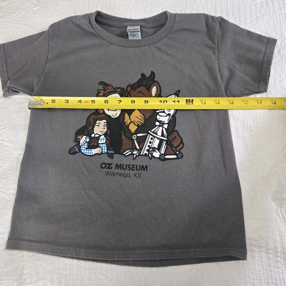 The Oz Museum Youth T-Shirt XS Gray Wamego Kansas Dorothy Tinman Wizard Lion - Picture 5 of 7